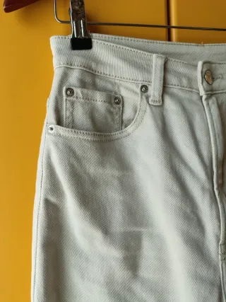 Jeans beige vita alta taglia 36