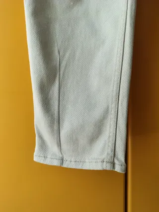 Jeans beige vita alta taglia 36