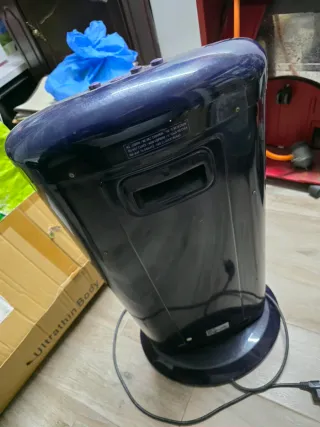 Estufa eléctrica Taurus Negra/Azul