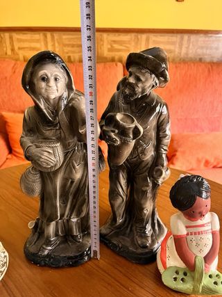 Figuras de cerámica antiguas