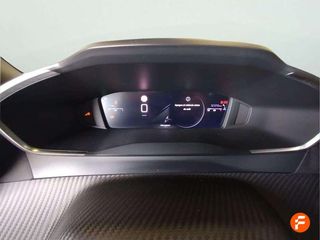 Peugeot 2008 Allure Gasolina 100 S&S 6 Vel. MAN