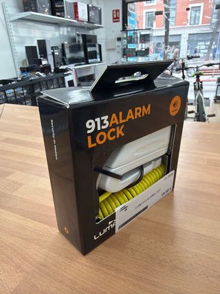 Luma 913 Candado con Alarma