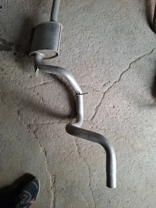 Renault fuego GTX Silenciador Intermedio