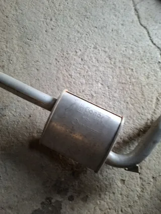 Renault fuego GTX Silenciador Intermedio