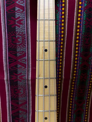 Bajo Fender Jazz Bass Performer