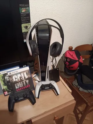 Console PlayStation 5 + 2 controller + Call of Duty