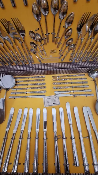 Cubertería Magefesa Maletín 124 Piezas