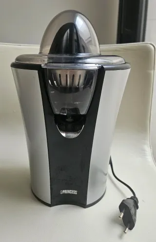 Exprimidor Eléctrico Princess