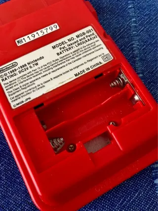 Nintendo Game Boy Pocket Roja