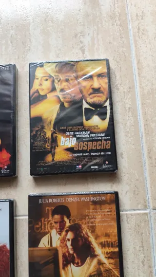 DVD películas nuevo y precintado 4 € cada uno