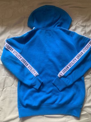 Sudadera para niños de 12-13 nueva accepto ofertas