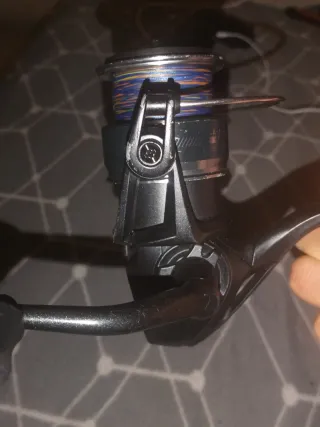 Carrete Caperlan con hilo trenzado