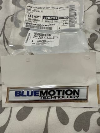 Scritta Bluemotion Technology Volkswagen