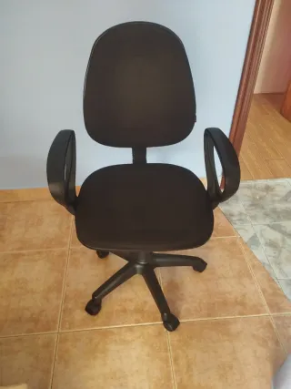 Sedia da ufficio nera