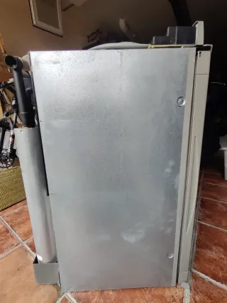 Nevera Trivalente Electrolux 12v, 220v, gas