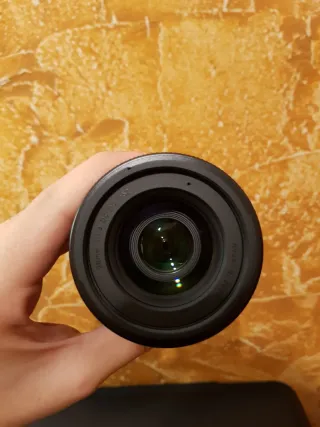 Cámara Sony Mirrorless + Accesorios