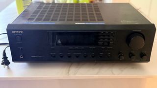 Amplificador Onkyo TX-8255 Negro