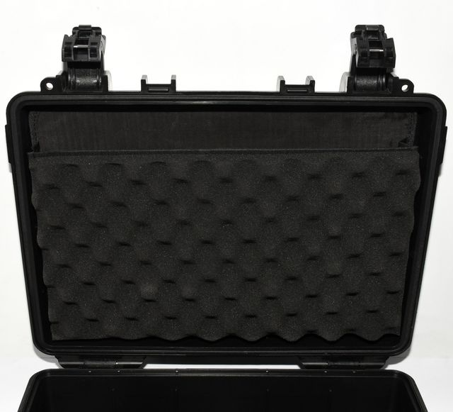 CAJA BOWER WILKINS Outdoor.cases Type 5000 Black