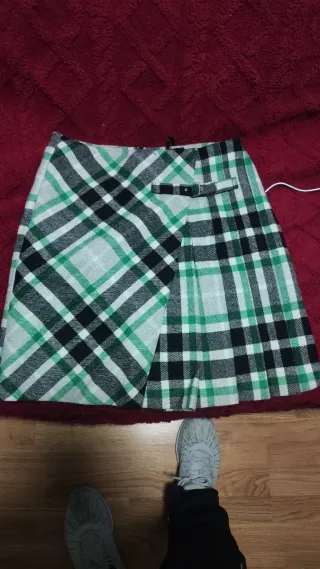 Falda Carol cuadros verde y negro