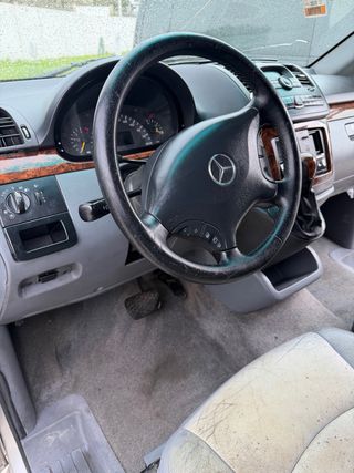 Mercedes-Benz Viano 2005