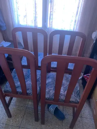 Sillas de comedor de madera - 4 piezas