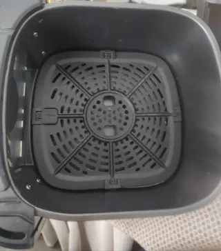 Cecotec Air Fryer en perfecto estado 6 L 1300w