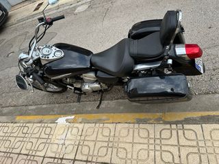 Honda Shadow VT125 Custom