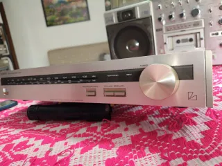 Luxman T-7L sintonizador estéreo FM/AM