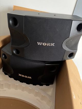 Pareja de altavoces WORK 150w cada uno. 1