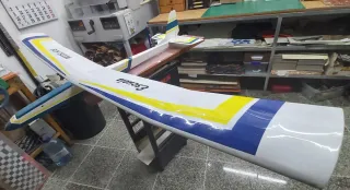Velero RC Escuela modelhob 2m.Envergadura