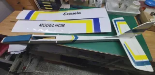 Velero RC Escuela modelhob 2m.Envergadura