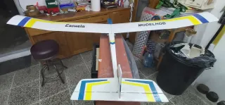 Velero RC Escuela modelhob 2m.Envergadura