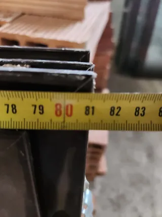 Ventana abatible aluminio