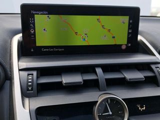 NX 2.5 300h F Sport Panorámico 4WD