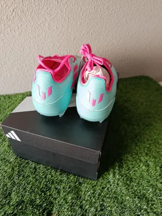 Botas fútbol niño Adidas Messi F50