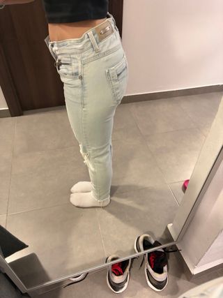 Vaqueros pitillo de tiro bajo para mujer talla 36