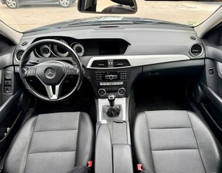 Mercedes-Benz Clase C 2011