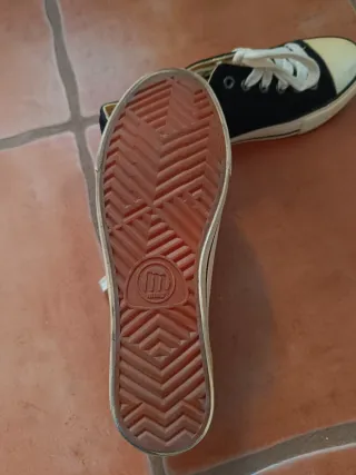 Zapatillas Mustang Negras Talla 39