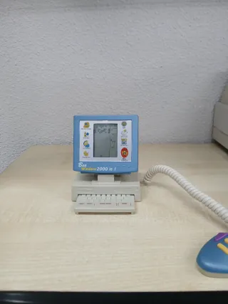 Bee Window 2000 en 1 - Juguete Educativo