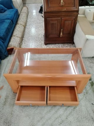 MESA DE CENTRO DE MADERA Y CRISTAL