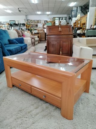 MESA DE CENTRO DE MADERA Y CRISTAL