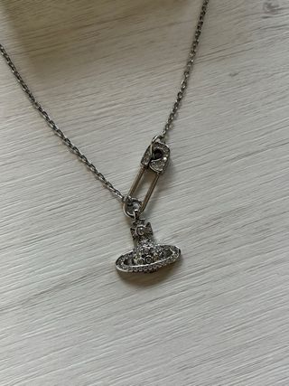 Collar y Pendientes Vivienne Westwood