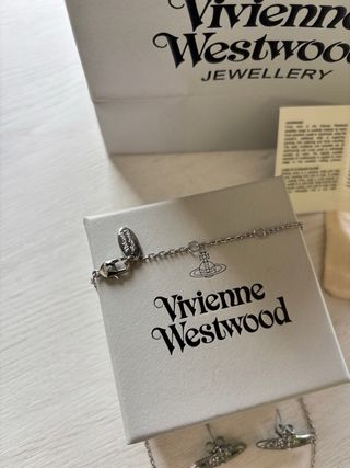 Collar y Pendientes Vivienne Westwood