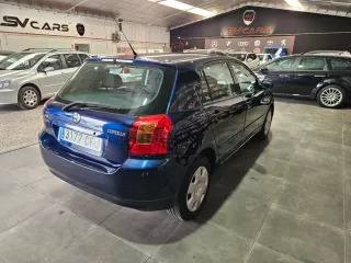 Toyota Corolla 1.6 gasolina,76.000k,unico dueño.