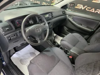 Toyota Corolla 1.6 gasolina,76.000k,unico dueño.