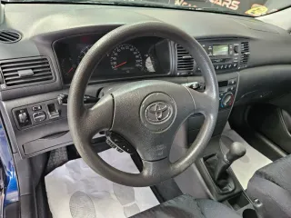 Toyota Corolla 1.6 gasolina,76.000k,unico dueño.