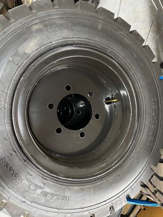 Rueda Carretilla Elevadora Nueva