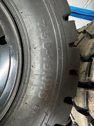 Rueda Carretilla Elevadora Nueva