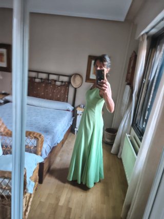 Vestido Flamenco Verde con 6 Godets