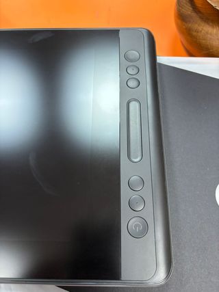 Tableta Gráfica Huion Kamvas Pro 13 + Lápiz